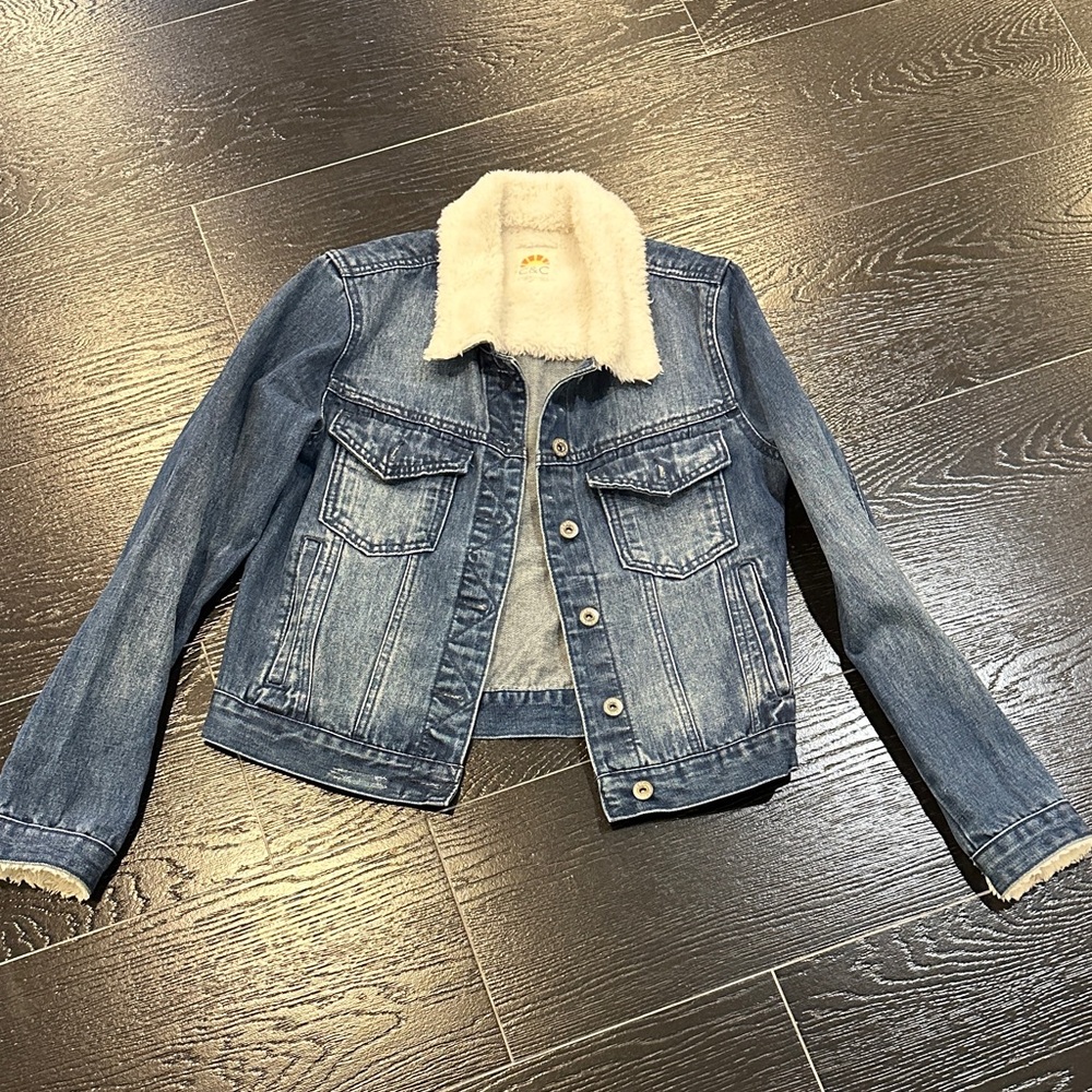 C&C California Blue Jean Jacket with Cream Collar